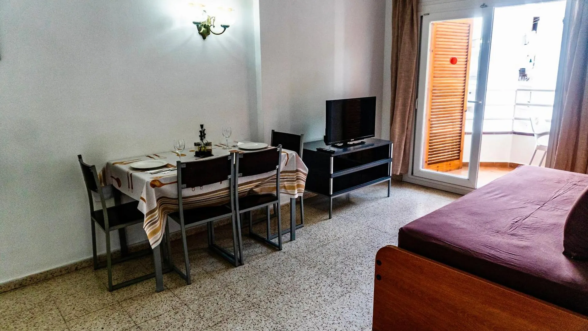 Eva Aparthotel Lloret de Mar